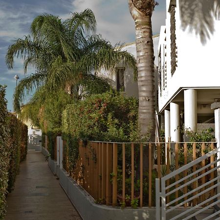 Casa Vacanze Rebecca Pula Exterior foto