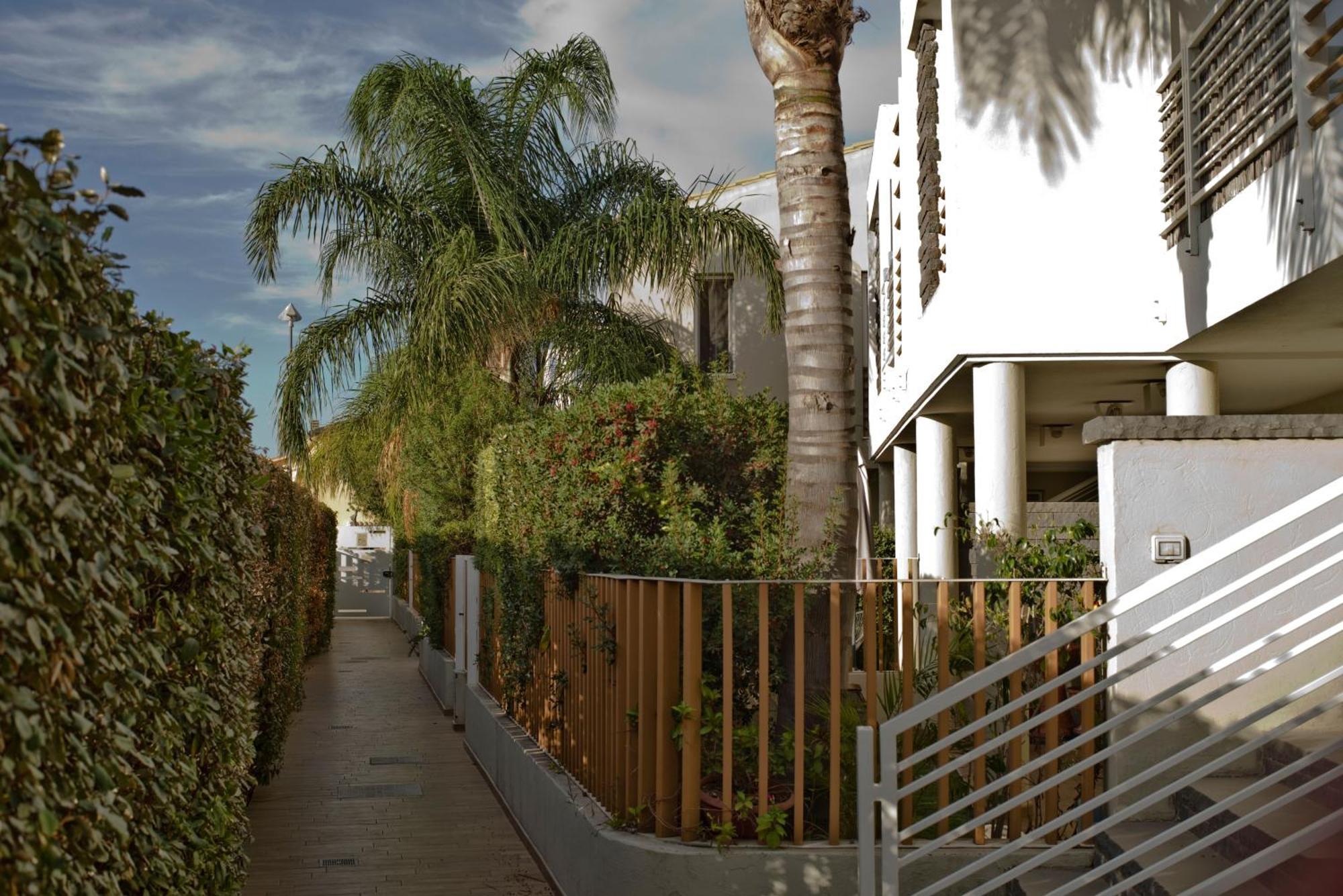 Casa Vacanze Rebecca Pula Exterior foto